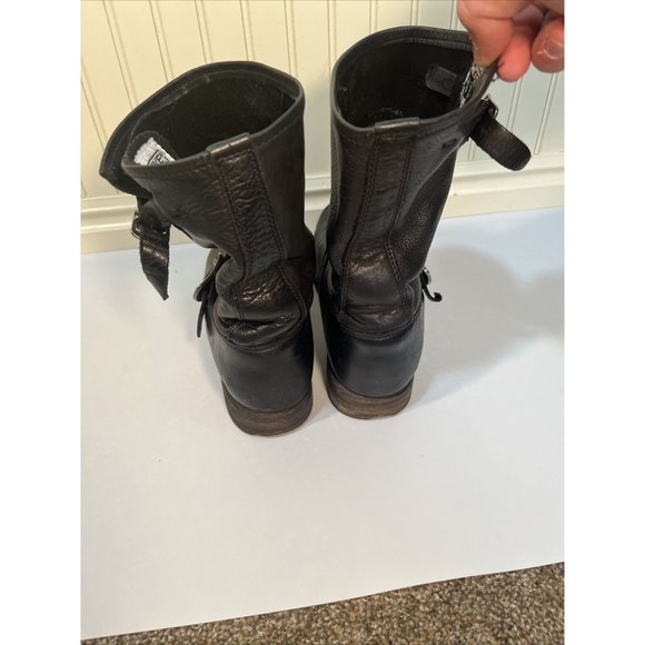 Frye Women’s Veronica Short Black Leather Buckle Moto Boot Size 8 - Picture 10 of 14